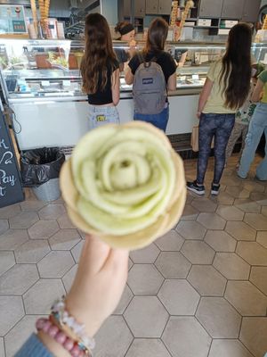  at Gelarto Rosa - Szent István in Budapest