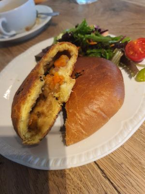  at Charlie's in Tintagel