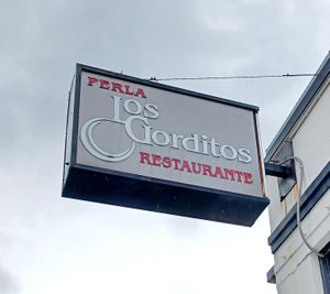 Exterior signage at Los Gorditos - SE Division & 50th in Portland