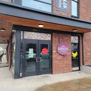 Exterior at Los Gorditos - SE Division & 50th in Portland
