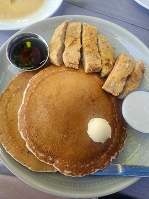  at Something Vegan in Toluca Lake