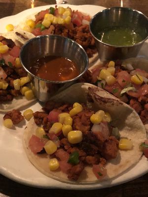 $1 Soyrizo tacos happy hour  at Cinco in Los Angeles