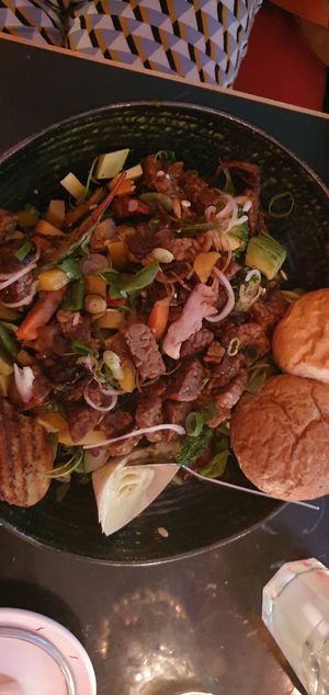 Thempeh salade at NUL73 in Den Bosch