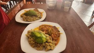 10000/10 el tigrillo vegano 🤩😍😋 at Carmita's Pancake House Restaurant in Montanita