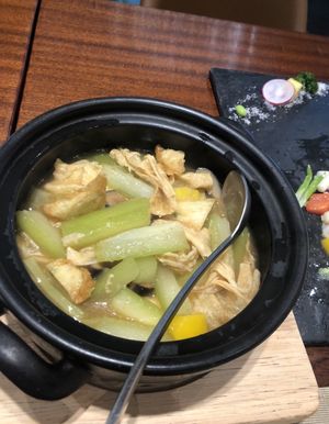 Vegetables and Tofu Skin at Xing Yuan ZiRan SuShi in Zhuhai
