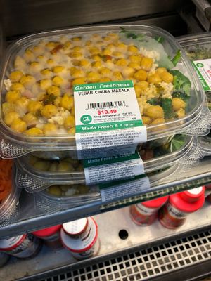 Chana masala at ORD - Fresh Market on the Go - T1 in Chicago