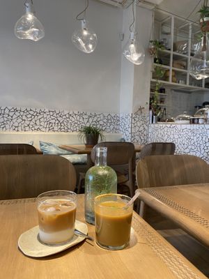   at My Mother's Daughters  in Lisbon