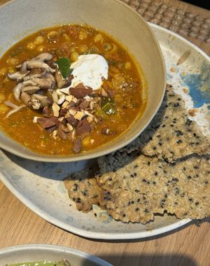 Earth bowl with gluten free crackerrs  at My Mother's Daughters  in Lisbon
