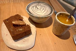   at My Mother's Daughters  in Lisbon