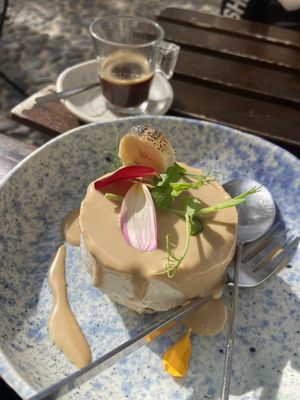 Vegan raw Cheesecake   at My Mother's Daughters  in Lisbon
