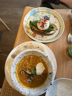 Toast no Bread and Earth Bowl  at My Mother's Daughters  in Lisbon