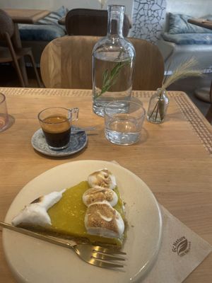   at My Mother's Daughters  in Lisbon