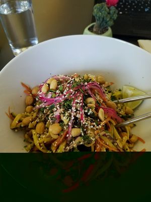zucchini noodle bowl at Leaf in Haddonfield