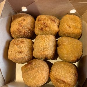 Motobites  at BurgerFuel in Taupo