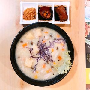 Porridge at Idealite - Autocity in Perai