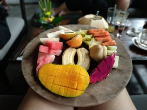 Fruit platter at In The Raw - Beach Garden  in Canggu
