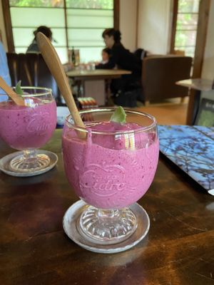Smoothie  at Cafe 101 in Teshima