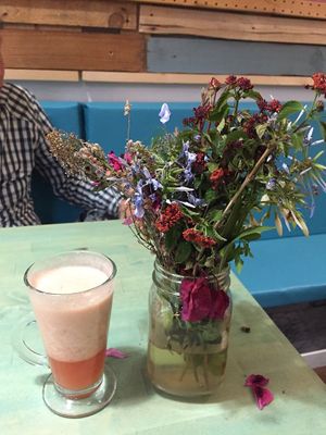 Juice at Amaranta Biobar in Valencia