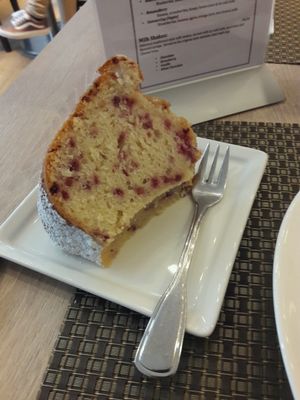 raspberries nuts vegan cake at Kathy's Deli & Cupcakery in Luxembourg City