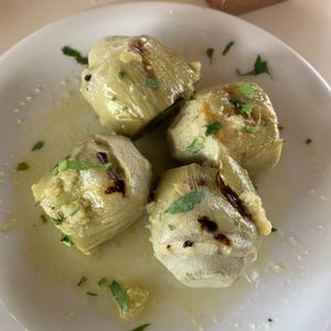 Grilled artichokes  at Taverna Kalyva in Crete