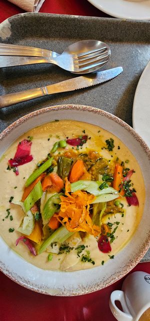 Vegan ragou at La Recyclerie in Paris