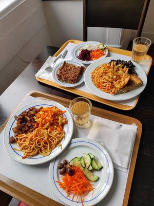 Menús at A Colmeia in Lisbon