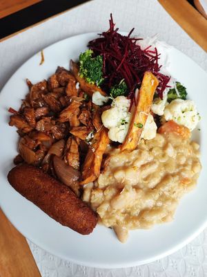  at A Colmeia in Lisbon