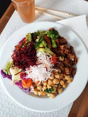  at A Colmeia in Lisbon