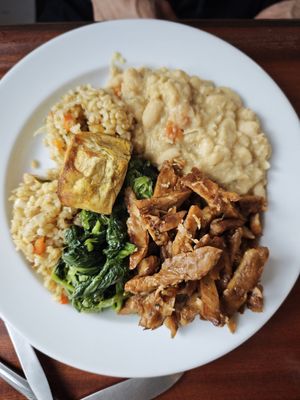  at A Colmeia in Lisbon