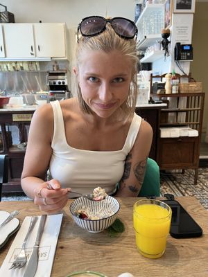   at Sanseveria Bagelsalon in Bruges