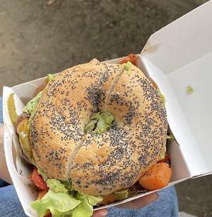 bagel with roasted veggies  at Sanseveria Bagelsalon in Bruges