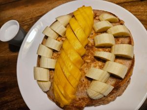 Mango banana pancake at Ethos in Bangkok