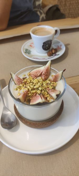 Crème orangeade with figs and pistachios at La Clairiere in Lille