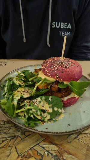 Burger at La Clairiere in Lille