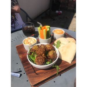 Hummus sharing board at Joro Vegan Eatery in Birkenhead