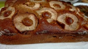 Vegan spelt apple cake! 
0% added sugar! at Bio Thomar in Tomar