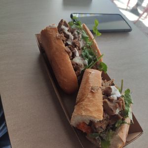 "lamb & Taziki" 🌱🌱🌱 at Le Vietnam Cafe in Perth