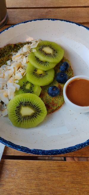 😋 at Bowl Lisboa in Lisbon