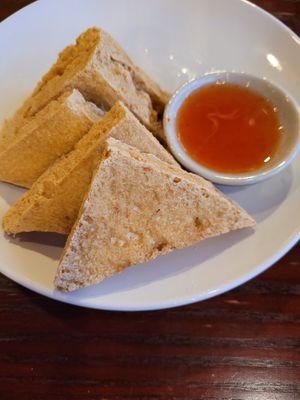 Fried tofu at Nooddi Thai Chef in Media