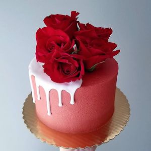 Custom Cake at Batter & Crumbs in Philadelphia