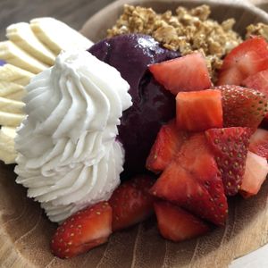 Happy açai bowl  at Acai Queen - Gootama in Ubud