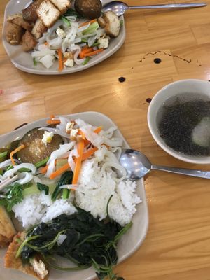 Buffett (you can take it by yourself which is unusual in Vietnam) at BoDe Chay in Phu Quoc