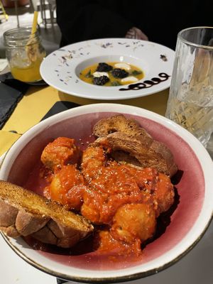 vegan meatballs  at OH Ficomaeco in Brescia