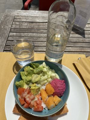 Avocado bowl  at OH Ficomaeco in Brescia