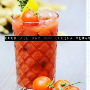 cocktail bar con cucina vegana at OH Ficomaeco in Brescia