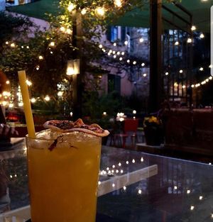 Aperitivo veg in giardino at OH Ficomaeco in Brescia