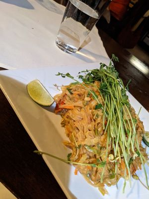 Pad Thai at Santa Fe Oxygen and Healing Bar Apothecary in Santa Fe