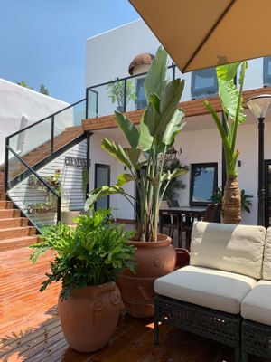 Outside patio at Elaine's in Beijing