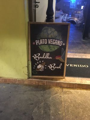 Exterior sign at Punto Tropical in Cartagena
