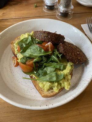 Bland unripe avo   at POG - Bachelor's Walk in Dublin